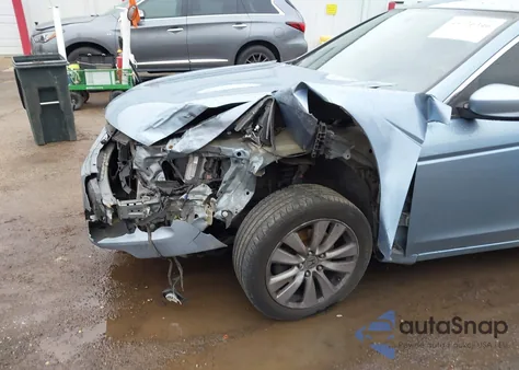 2011 Honda Accord 2.4 Ex-L из США, поврежденный, VIN 1HGCP2F82BA039849